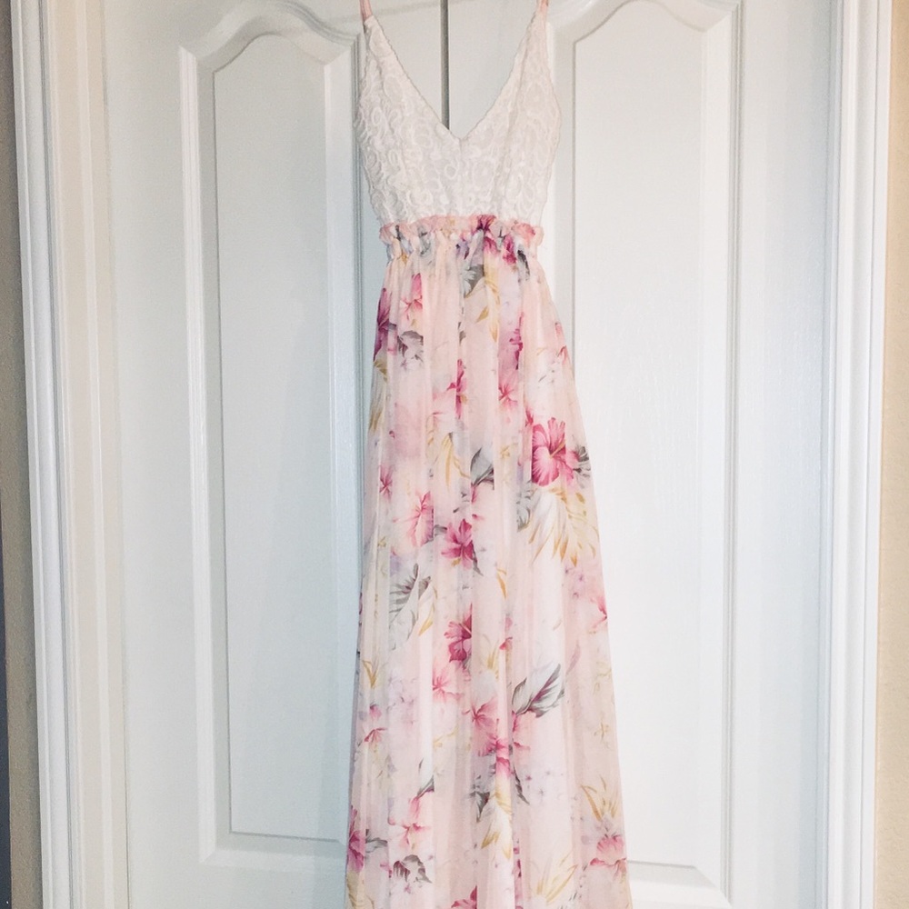 Crochet floral maxi dress